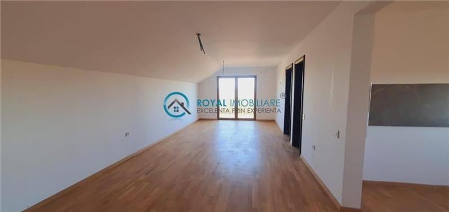 Apartament cu 2 camere decomandat în Albert