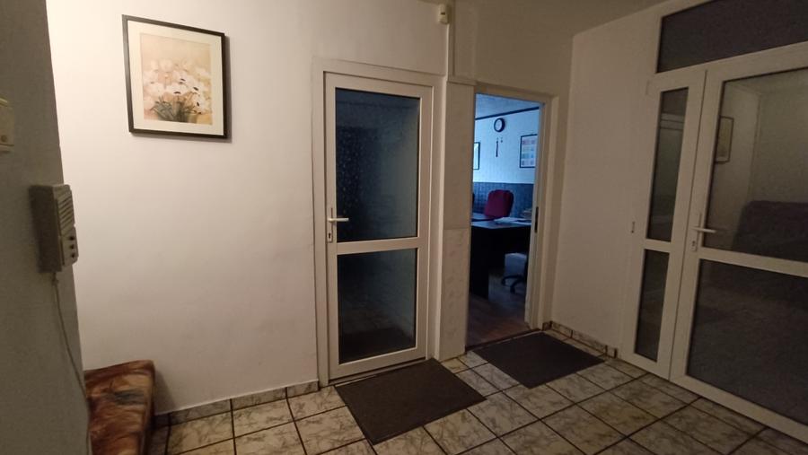 Birou, 70 mp în Crângași