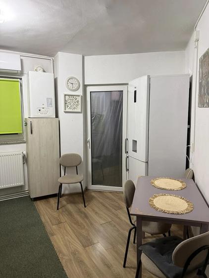 Apartament cu 2 camere decomandat în Mărăști