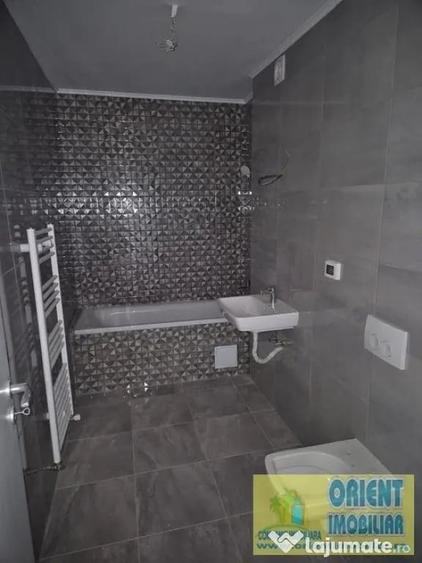 Apartament cu 2 camere decomandat în Tomis Plus