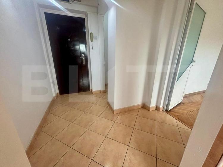 Apartament de vanzare, cu 3 camere, 63 mp, zona Cameliei - 5