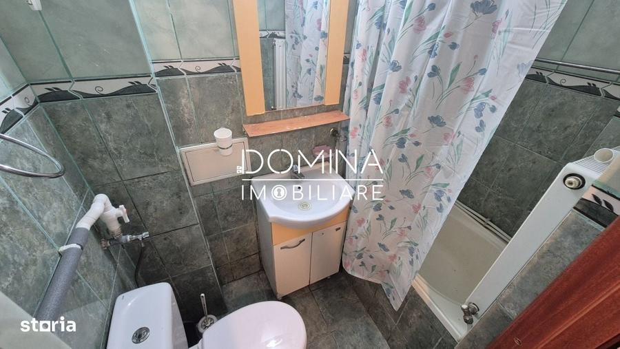 Apartament cu 3 camere semidecomandat în Central