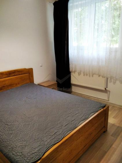 Apartament cu 2 camere semidecomandat în Cug