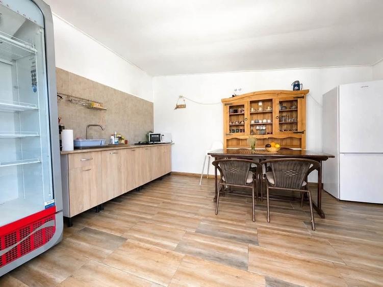 Casă cu 4 camere în Central