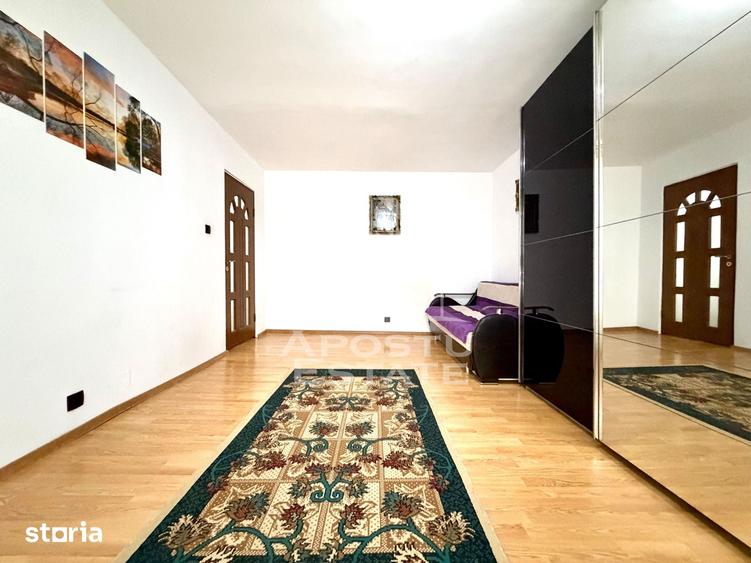 Apartament cu 2 camere decomandat în Steaua