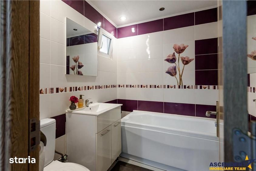 Apartament cu 3 camere decomandat în Dârste