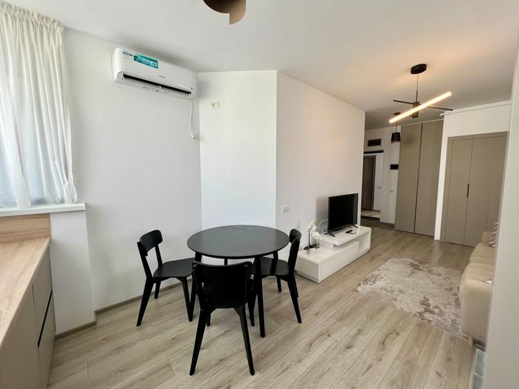 Apartament cu 2 camere decomandat, mobilat în Aradului