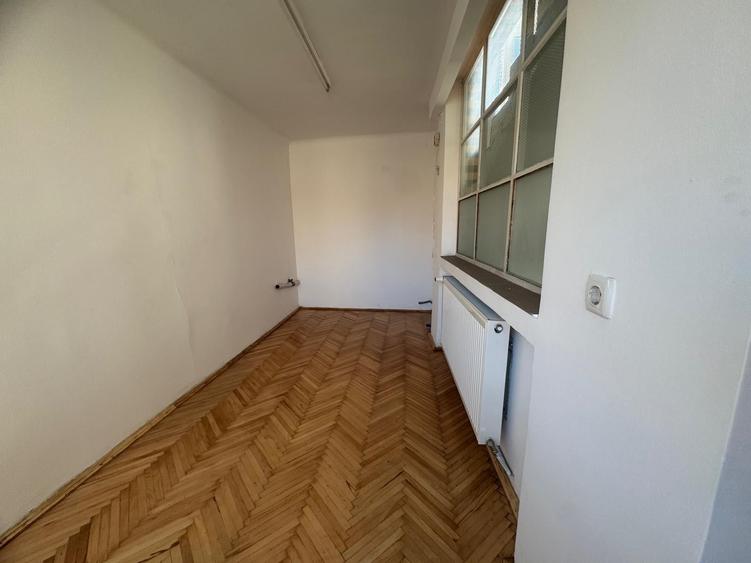 Casă cu 5 camere cu Canalizare în Cetății