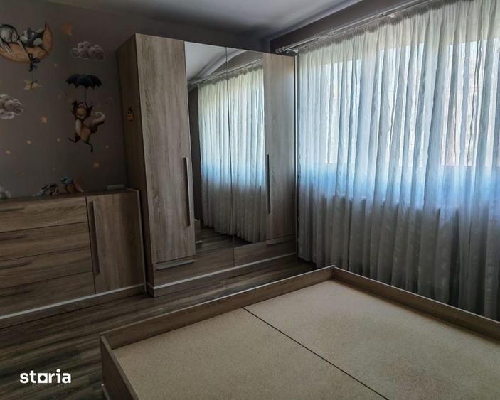 Apartament cu 4 camere în Între Lacuri