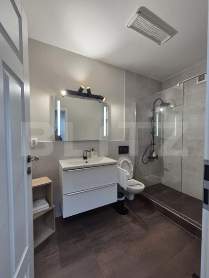 Apartament cu 2 camere semidecomandat, mobilat în Zorilor