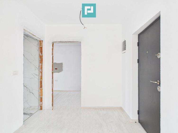 Penthouse cu 2 camere decomandat în Chișoda