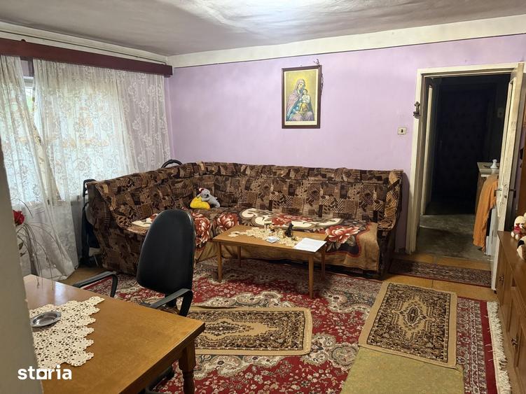 Apartament cu 2 camere în Micro 16