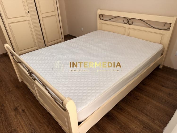 Apartament cu 2 camere decomandat, mobilat în Central