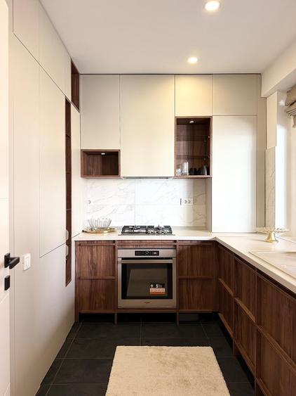 Apartament cu 2 camere semidecomandat în Victoriei
