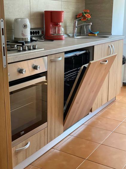 Apartament cu 3 camere decomandat în Unirii