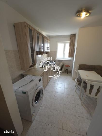 Apartament cu 4 camere decomandat în Central