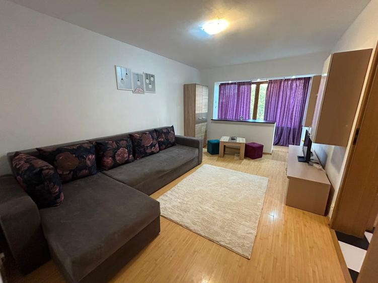 Apartament cu 2 camere decomandat în Drumul Taberei