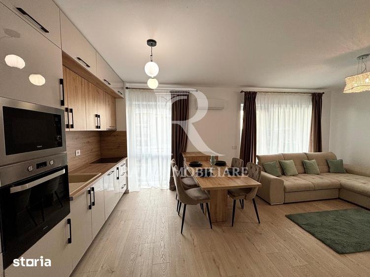 Apartament cu 3 camere, mobilat în Seleuș