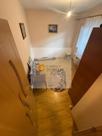 Apartament cu 3 camere decomandat în Lujerului