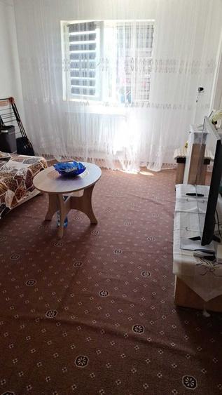 Apartament cu 2 camere nedecomandat în Central