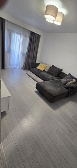 Apartament cu 2 camere decomandat, mobilat în Banu Manta