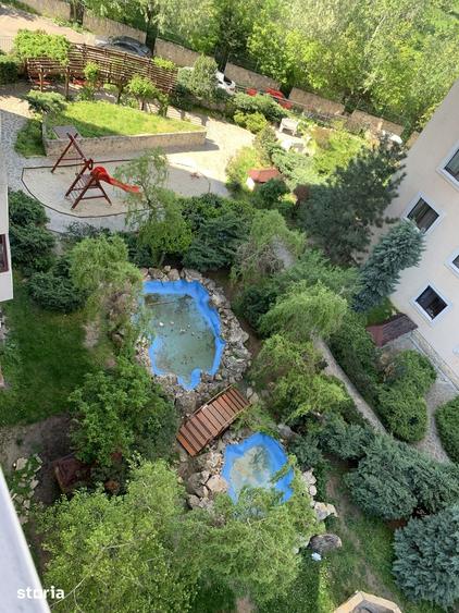 Apartament cu 3 camere, mobilat în Berceni