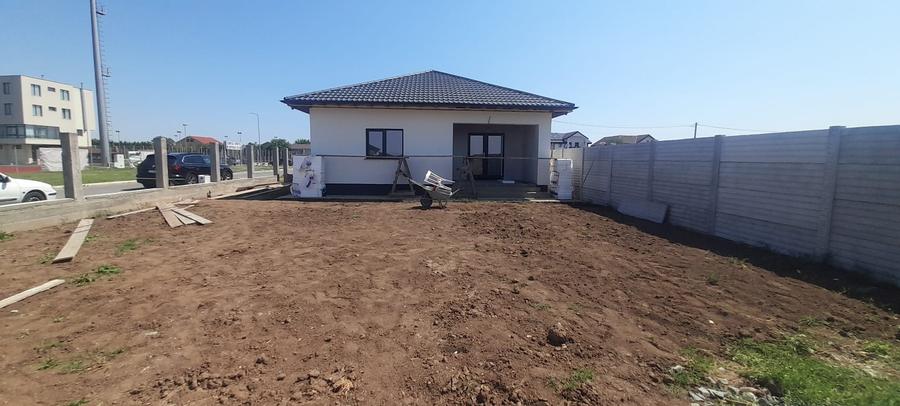 Casă parter cu 4 camere, 2 băi, pe un teren de 492 mp, în zona stadion Cumpăna. - 4