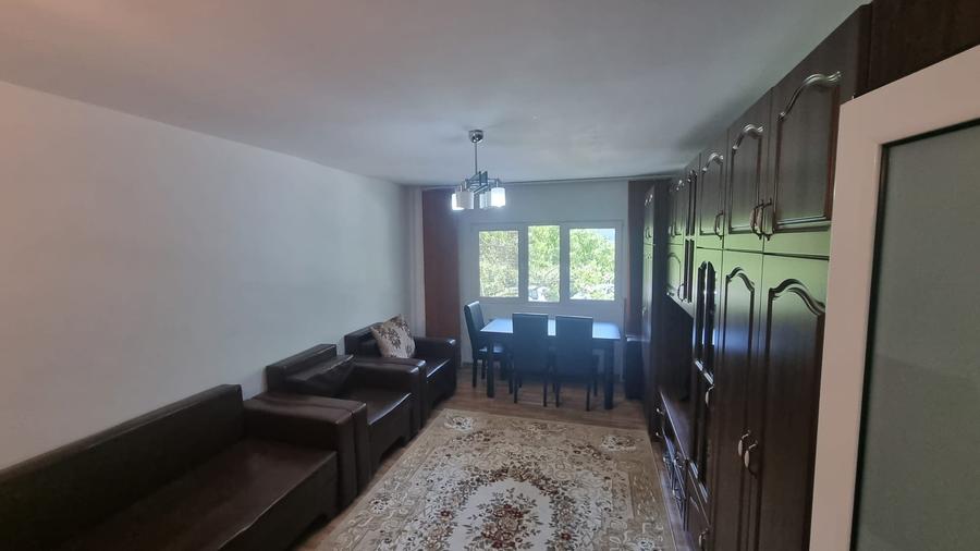 Apartament cu 2 camere decomandat în Tătărași