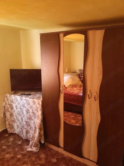 Casă cu 3 camere cu Teren 4000 Mp în Dejești