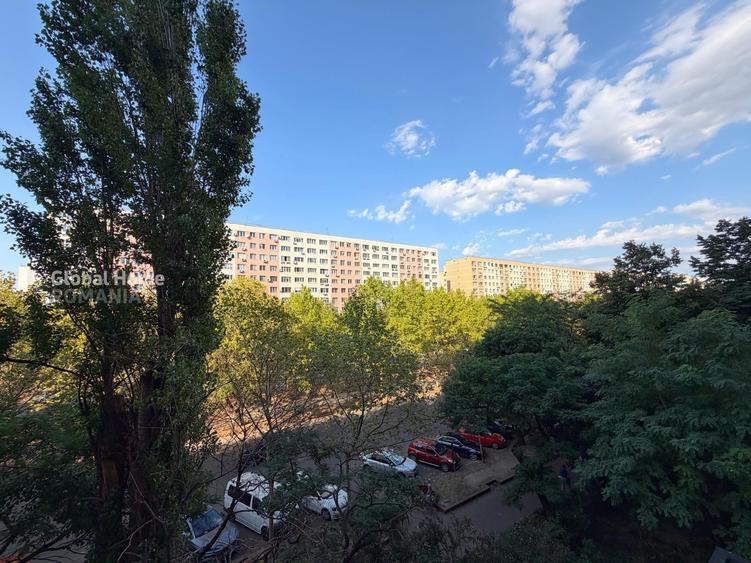 Apartament cu 2 camere decomandat, mobilat în Titan