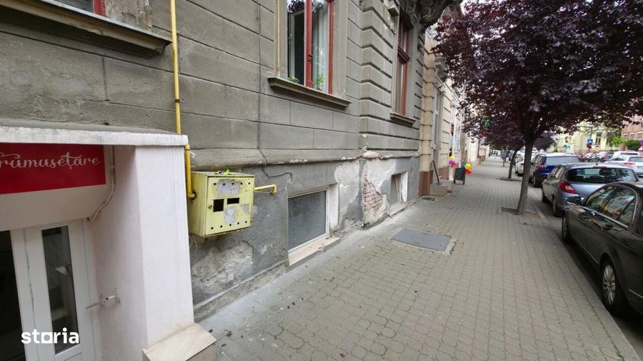 Spațiu comercial, de 60 mp, în Crișan