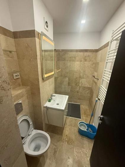 Apartament cu 2 camere decomandat în Ghencea