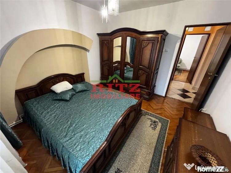 Apartament cu 3 camere semidecomandat în Ultracentral