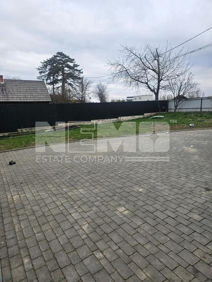 Casă individuală cu 5 camere cu Canalizare în Voitinel