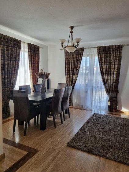 Casă individuală cu 5 camere cu Garaj în Sud