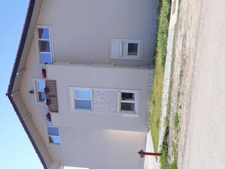 Apartament cu 2 camere semidecomandat în Giroc