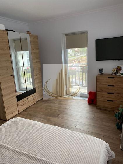 Duplex cu 3 camere cu Canalizare în Sânandrei