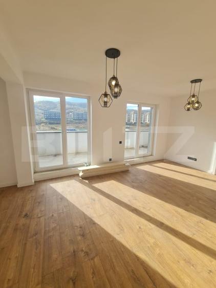 Apartament semidecomandat, 52 mp utili, zona Terra - 1