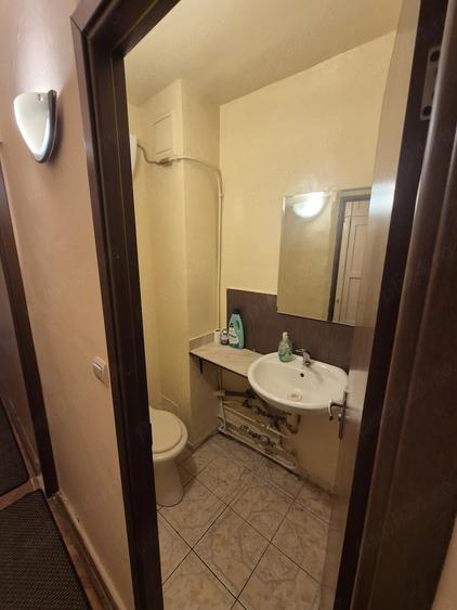 Apartament cu 3 camere decomandat în Rogerius