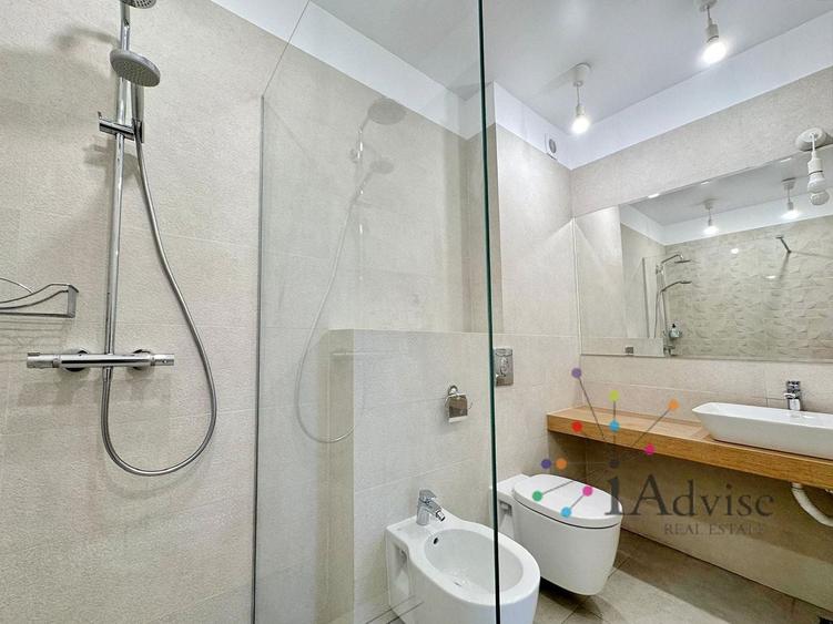 Penthouse Inchiriere cu Priveliste Deosebita - Zona Coresi - 13