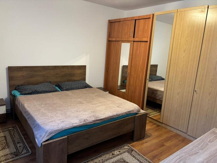 Apartament cu 2 camere semidecomandat în Podgoria
