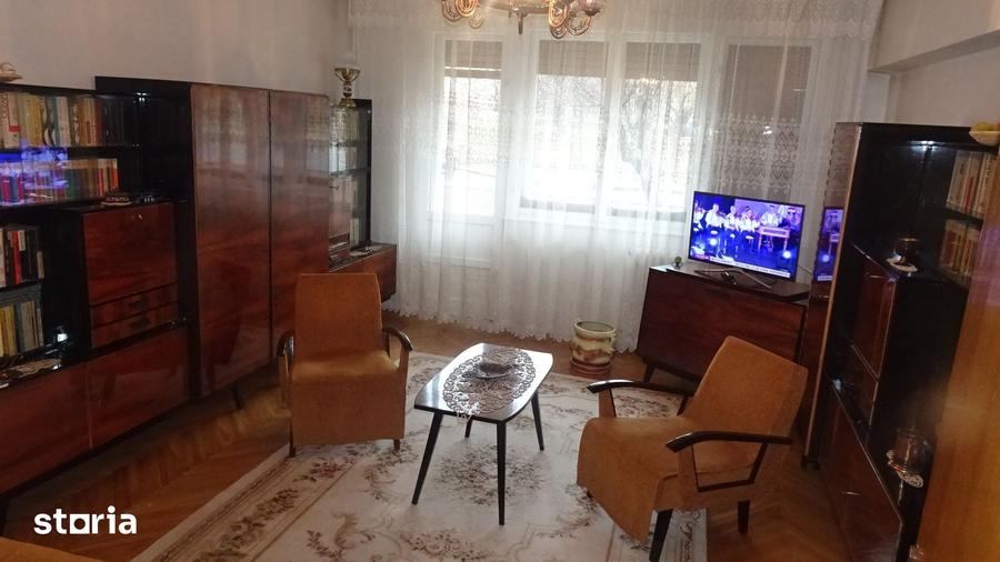 Apartament cu 2 camere în Titu Maiorescu