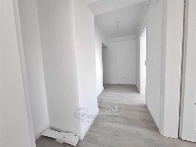Apartament cu 2 camere decomandat în Galata