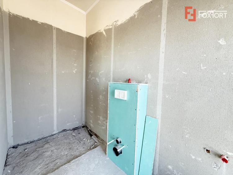 Casă cu 4 camere cu Teren 316 Mp în Săcălaz