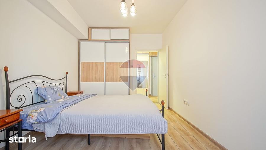 Apartament cu 3 camere în Tractorul