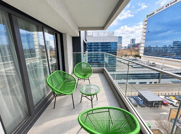 Apartament cu 2 camere semidecomandat, mobilat în Aviației