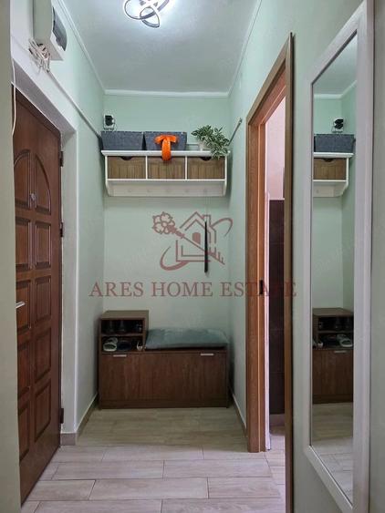 Apartament cu 3 camere semidecomandat în Gheorghe Lazăr