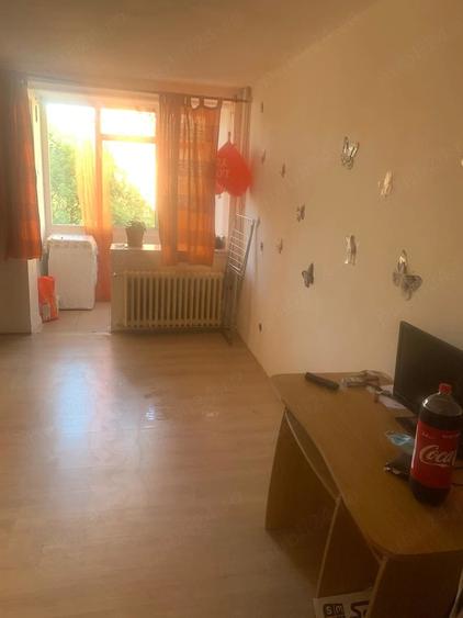 Garsonieră decomandată în Craiovei