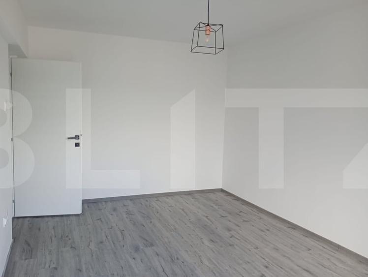 Apartament cu 2 camere decomandat, mobilat în Lenin