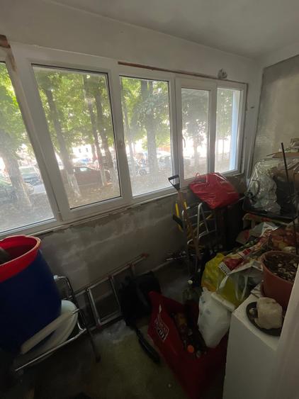 Garsonieră decomandată în Alexandru Obregia